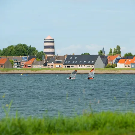 Vissershuisje 9-21 With Parking By Interhome Bredene