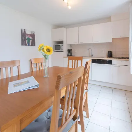 Vissershuisje 9-21 With Parking By Interhome *