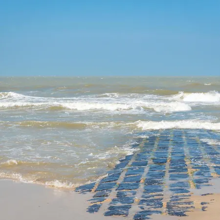 Casa vacanze Vissershuisje 9-21 With Parking By Interhome